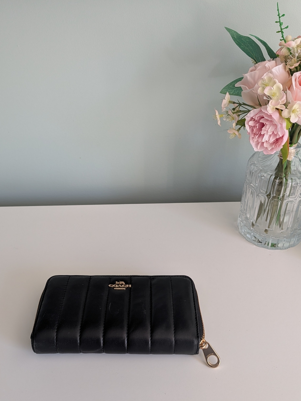 COACH Wallet Black Quilted Puffy Leather Zip Around with Gold Hardware